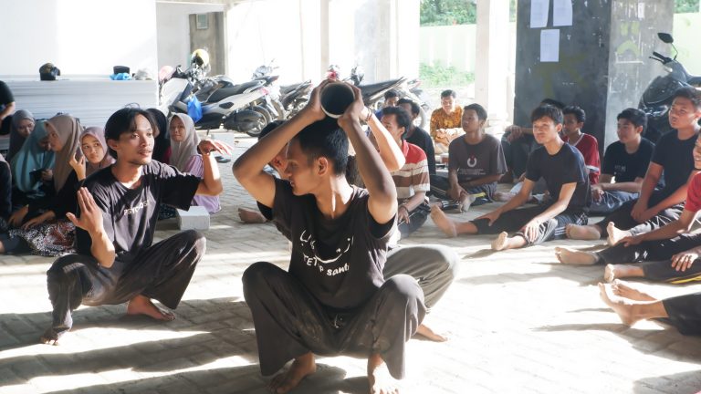 DENGAN TEMA KESADARAN DIRI KESADARAN AKTOR, TEATER SAROENGAN ADAKAN DIKLATSAR V