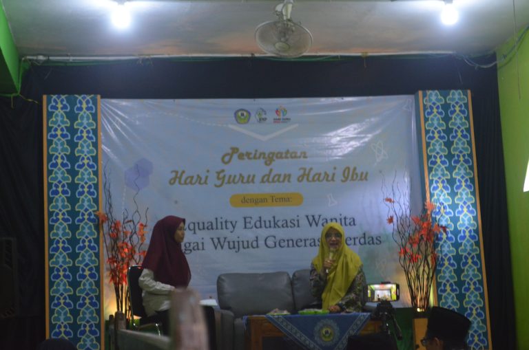 Peringatan Hari Ibu Dan Hari Guru: Generasi Cerdas Tak Lepas Dari Adanya Seorang Ibu. Karena Seorang Ibu Juga Merupakan Seorang Guru