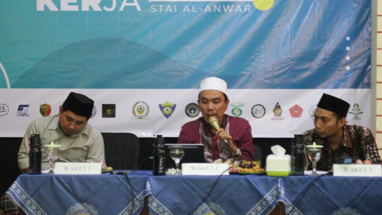 Harapan Waket Untuk ORMAWA STAI Al-Anwar Pada Musyawarah Kerja