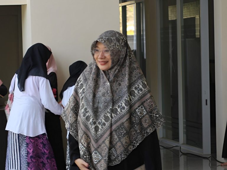 Peran dan Kekuatan Perempuan sebagai Dalang dalam Kehidupan