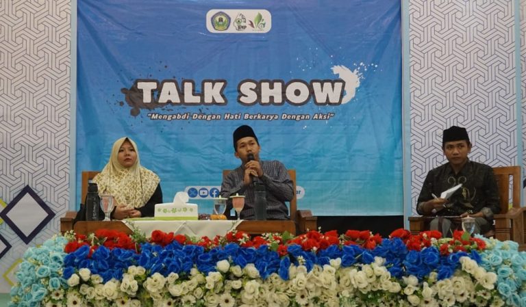 TalkShow “Guru Berkualitas Generasi Cerdas” Buka Wana Karya HMP PGMI STAI Al-Anwar