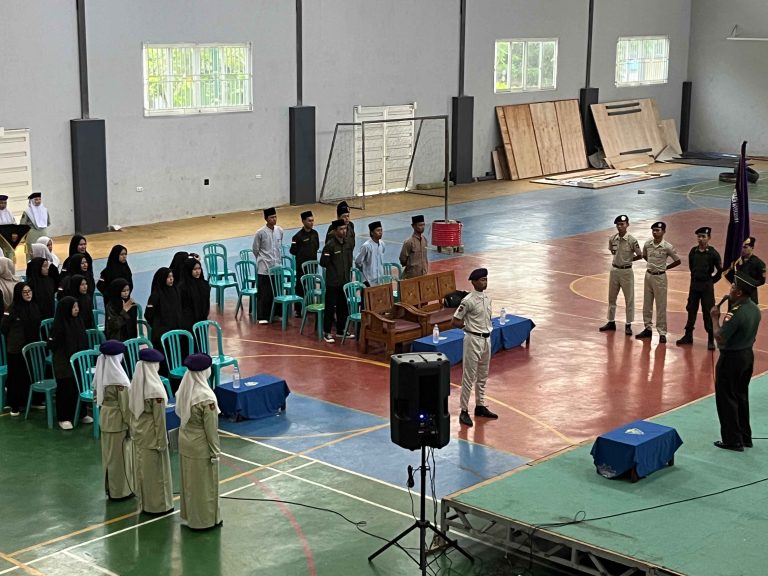 Menwa STAI Al-Anwar Gelar Sertijab dan Talkshow Kepemimpinan