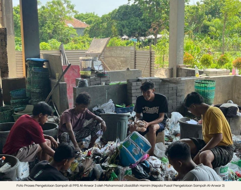 Program Daur Ulang Sampah di Pondok Pesantren Al-Anwar 3